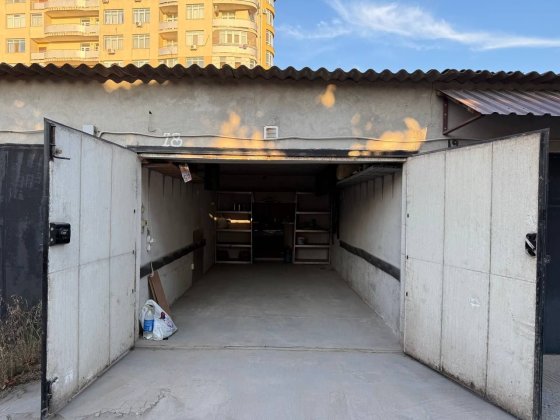 Продам гараж на Бреуса Одеса