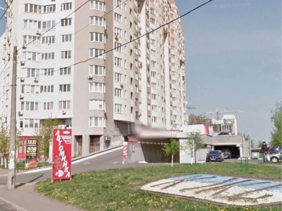 Продам місце на паркінгу Київ