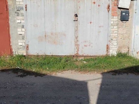 Продам свой кирпичный гараж Харків
