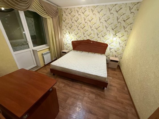 Продам отличную 3х комнатную квартиру в Ингульском районе. Возле РОВД. Миколаїв