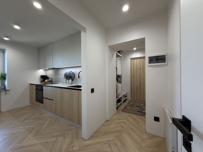 Двокімнатна сонячна квартира, капітальний ремонт, Личаківський р-н - фото 1