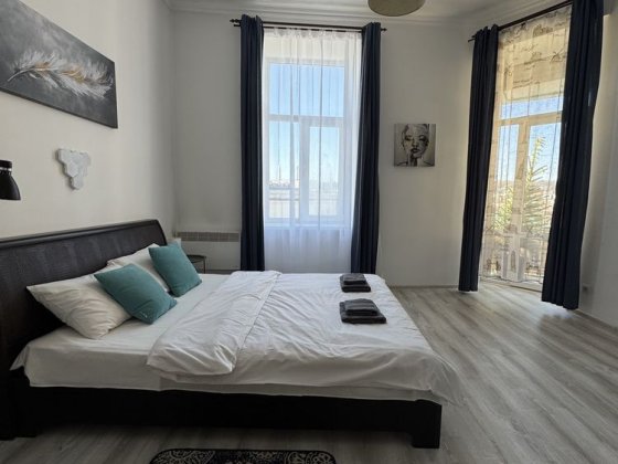 Продаж квартири центр вул.Медова готовий бізнес Львів