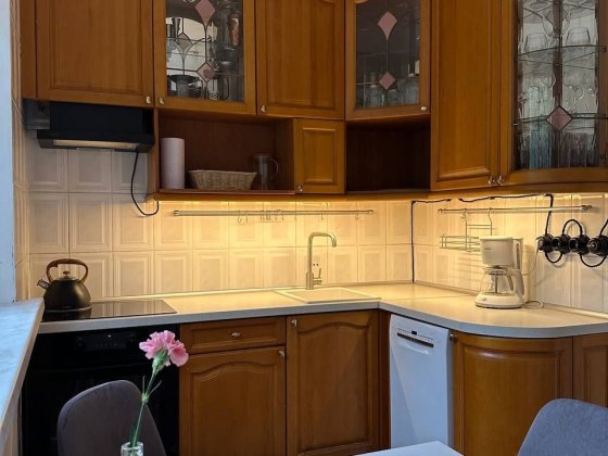 Продам! 3х ком.кв.! пр.Науки 28. М.Научная, М.Бот.сад .Квадратн. Холл! Харків