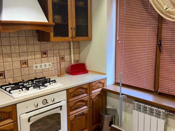 Продам 2х комнатную квартиру район "6 гимназии" Запорожье