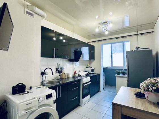 Продам 3 комнатную квартиру на Высоцкого(3-191-318) Одесса