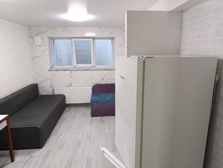 Продам 1 комнатную квартиру на ул. Боровского (214-842) - фото 1