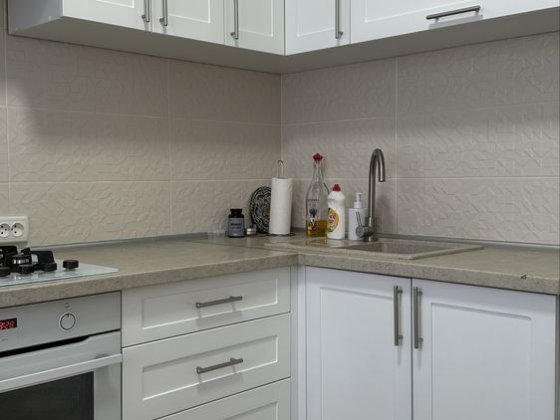 Продам двокімнатну квартиру по Чарівній ТОРГ Запорожье