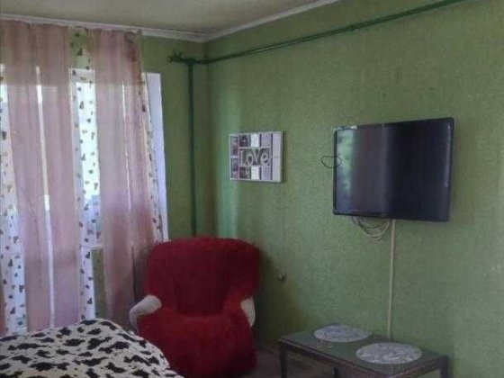 Продам 2к. кв. ХТЗ тихий спальный район Харків