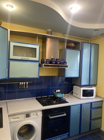 Продам 2 ком квартиру на Попова - фото 1