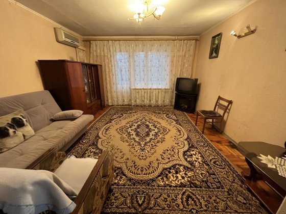 Продам отличную 3-комн.кв. Малый рынок,