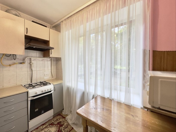 Продаж 2-кімнатної квартири в цегляному будинку | вул. Дунайська - фото 1