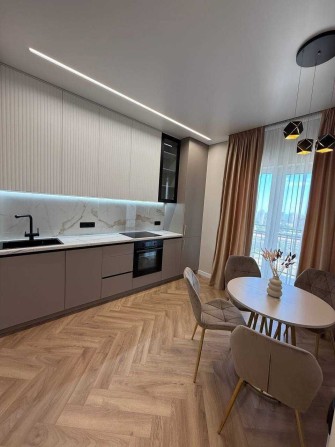 Унікальний комплекс з авторським ремонтом |4 станція Фонтану - фото 1