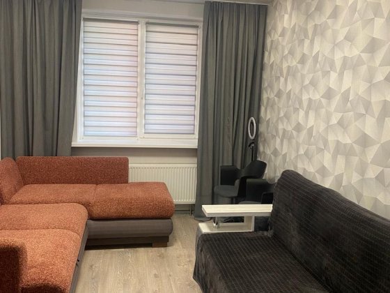 Продам свою однокомнатную, новую квартиру в Харькове. Риэлторам нет Харьков