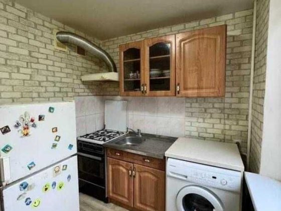 Продам 1к.квартиру на Салтовке.Ул.Владислава Зубенко 72А Харьков