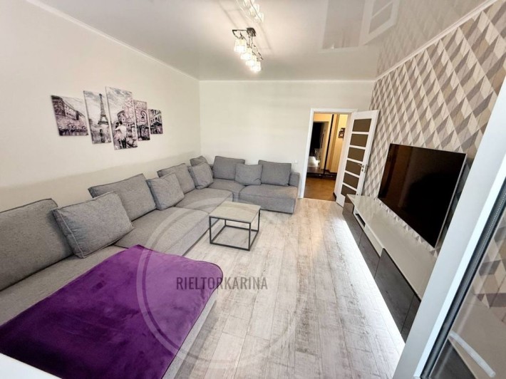 Ривьера-Намыв/Продажа 2к квартиры с меб и техникой - фото 1