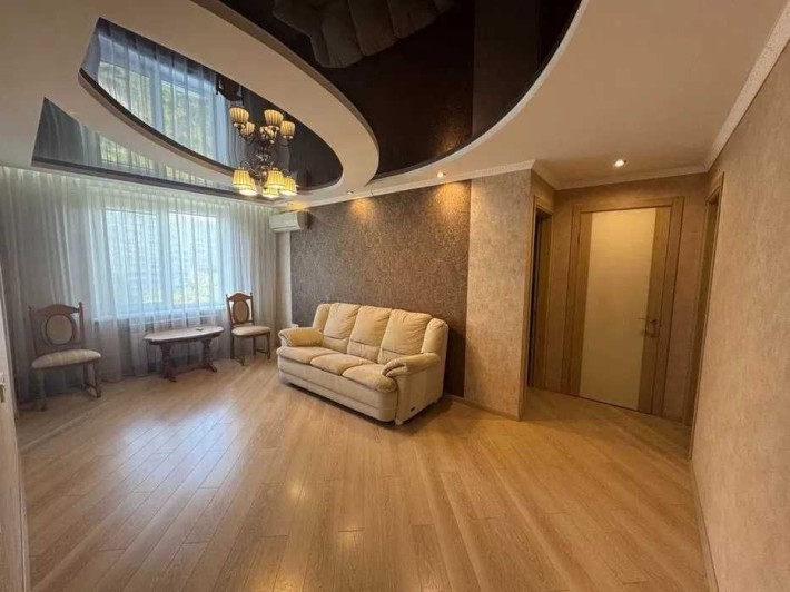 Продажа 3-комнатной квартиры Аэрокосмический проспект Гагарина Левада - фото 1