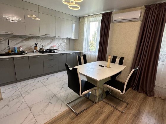 Продам 3 к квартиру Пр. Героїв України- Гвардійська 43000 у.е Миколаїв