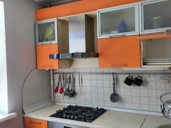 2х кімнатна квартира, метро Салтівська, район кінотеатру "Пізнань". Харьков