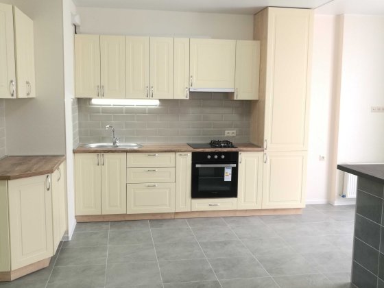 Можна по ДЕРЖПРОГРАМАМ. Двокімнатна в новому будинку з ремонтом. Одеса