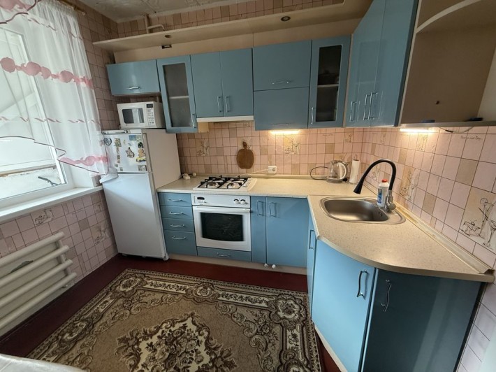 Продаю  однокомнатную крупногабаритную 42м2 квартиру Ингульский район - фото 1