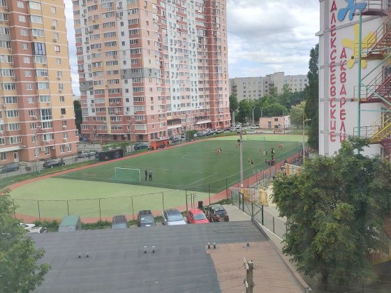 Продам гараж на Олексіївці ж.к. Молодіжний Харків