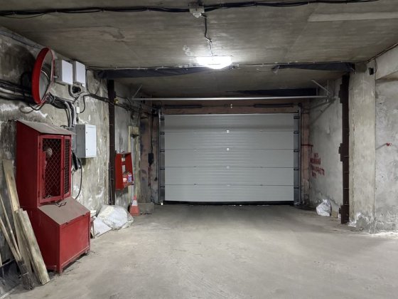 Парковка, окремо стояча будівля 650 м2, 24 паркомісця Київ