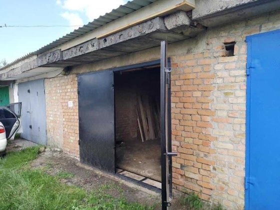 ПРОДАЖ - гараж НОВОМИРГОРОД-(Виноградівка), біля центру міста Новомиргород