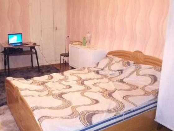 Продам 1 к. кв. улучшенной планировки на Основе Харьков