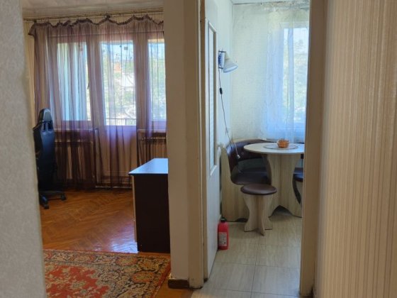 Продам 1 к.кв площадь 10 апреля. Парк Победы. Одесса