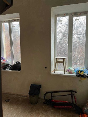 Продам 3к кв. по вул.  Молочній біля  Конного ринку - фото 1