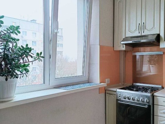 Продам 3 комн. кв. метро Дворец Спорта, Новые Дома, Сертификат! Харків