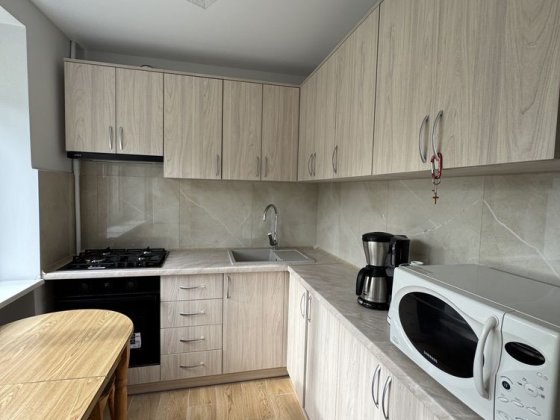 Продаж двокімнатноі квартири вул.Тарнавського (р-н вул.Зелена Львів