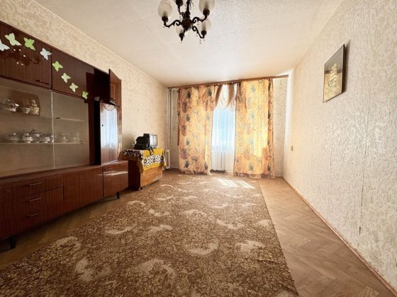 Продам 3к. квартиру. 1/9 цегла Миколаїв