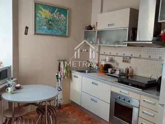 Продам простору квартиру 113м2! метро Бекетова! Сталинка! (87633) Харьков