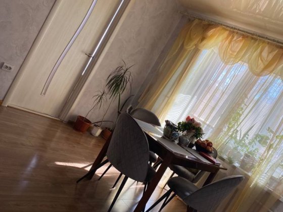 Продам квартиру студию Запоріжжя