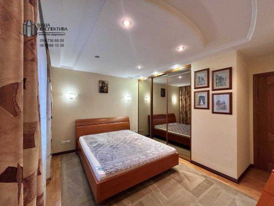 Продаж 4х кім. квартири, вул. Княгині Ольги 5, 130 кв.м, 183000 $ Львів