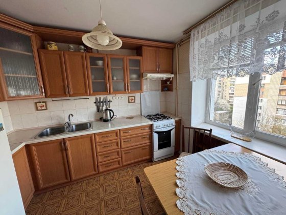 Продаж 4 кімн.кв., вул. Мазепи.,рн. Спартак Львів