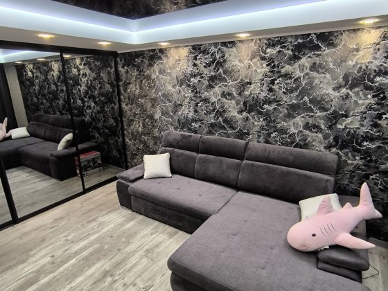 Продам 2 комнатную квартиру на Космосе Запорожье