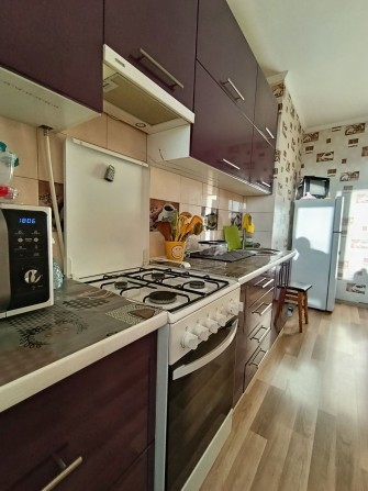 Простора однокімнатна квартира з ремонтом - фото 1