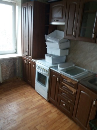 Срочно продам 2ком кв в Днепровском р-н ул. Портова - фото 1