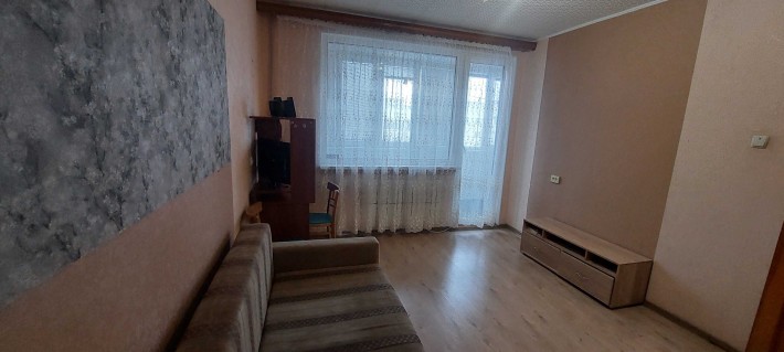 Продам 1 комн кв лоджия,улучшен.планировка Салтовка Класс Студенческая - фото 1