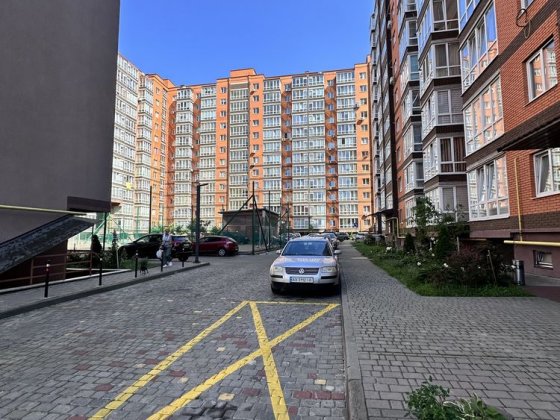 Продаж квартири жк Фамілія вул. Кульпарківська Львов