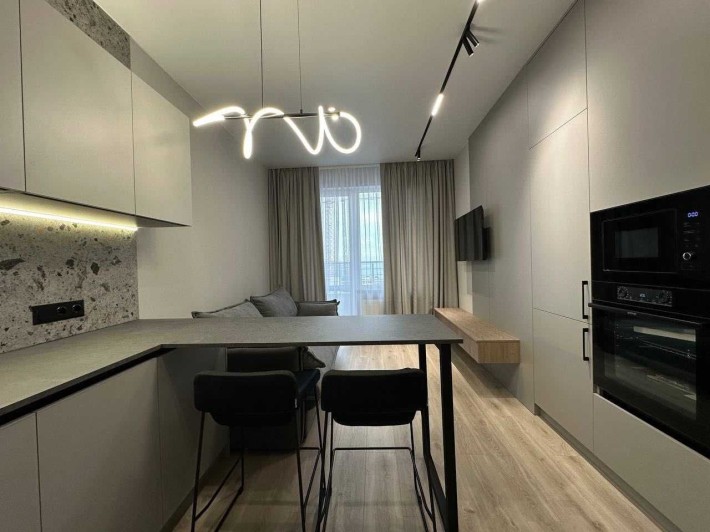 Продам 1-комн. видовую квартиру с ремонтом в Аркадии ЖК Атмосфера - фото 1