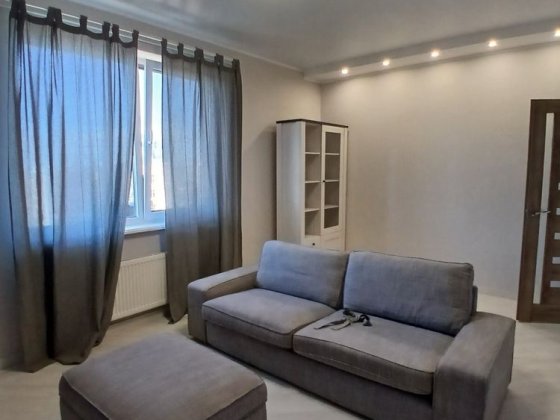 Продам трехкомнатную квартиру Жемчужный квартал на Таирова Одесса