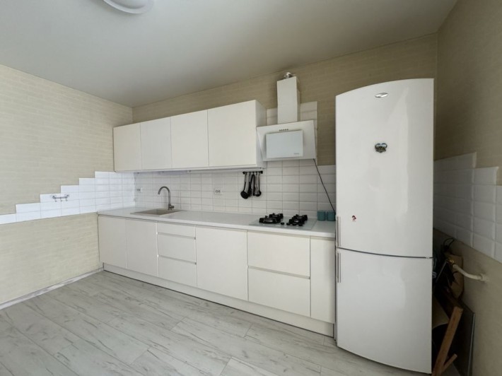 Продам 2К квартиру з ремонтом ЖК Львівський Маєток. Заселений будинок - фото 1