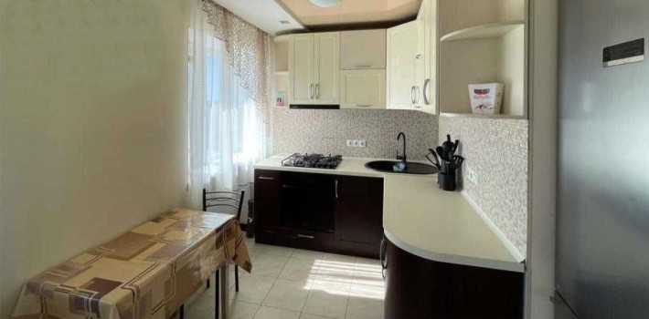 В продаже 1 комнатная квартира метро Победы - фото 1