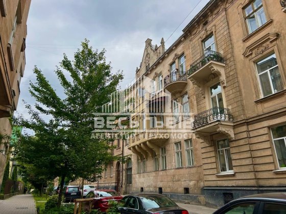 Продаж квартири вул. Рутковича Львів