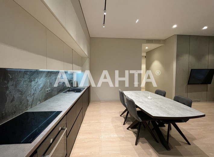 3-комнатная квартира в Элитном ЖК Королевские сады - фото 1