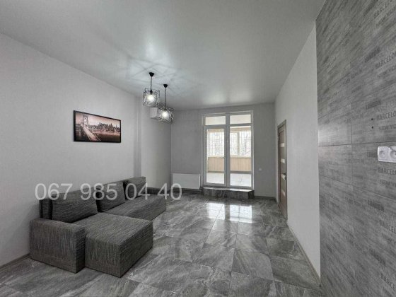 Большая 2-х комнатная квартира с террасой в ЖК Фонтан по ул. Львовская Одесса