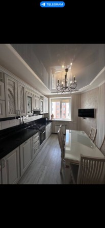 Продаж 2 к/квартири  А. Старова - фото 1